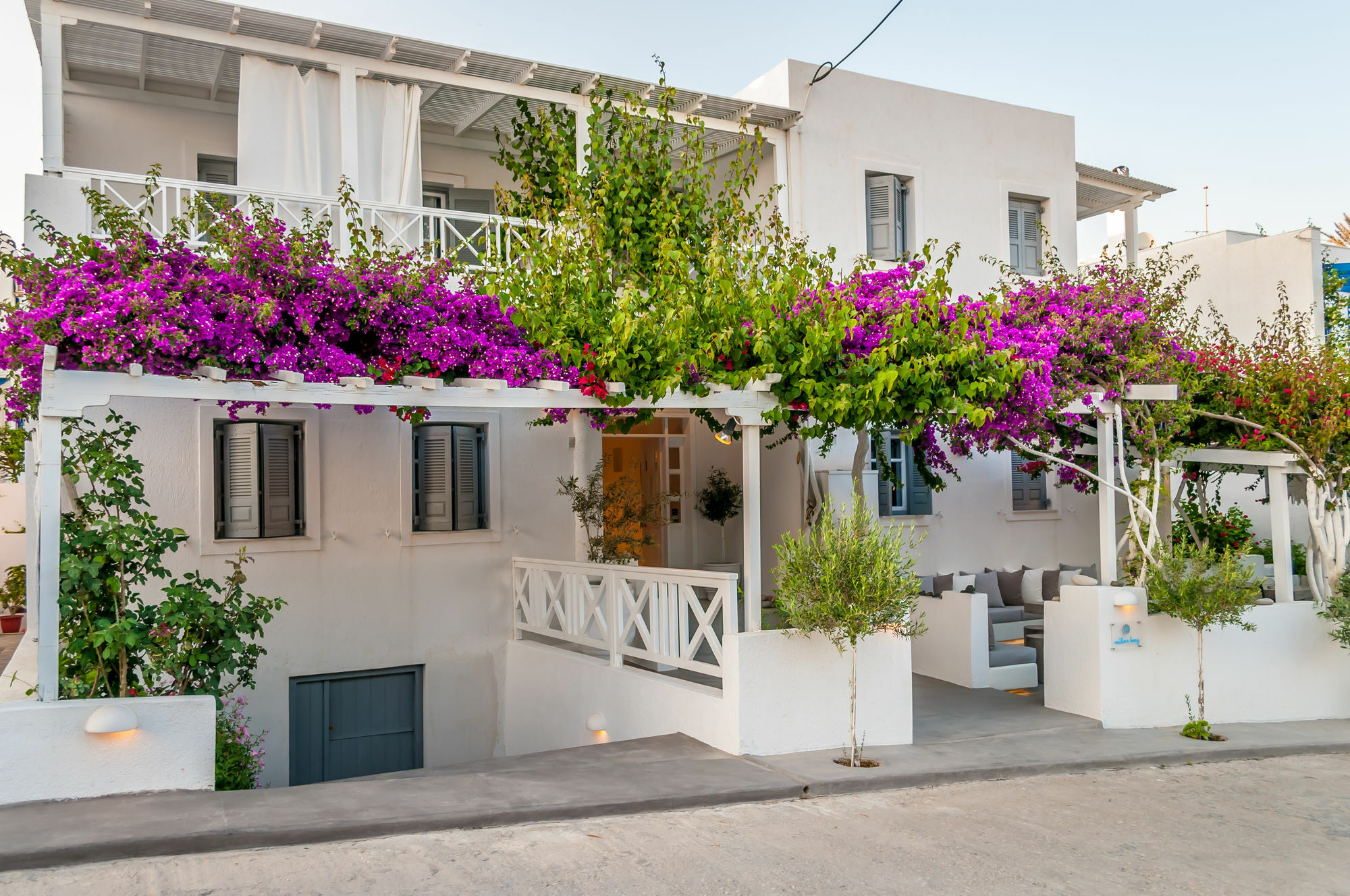 Milos Bay Suites Адамас Экстерьер фото